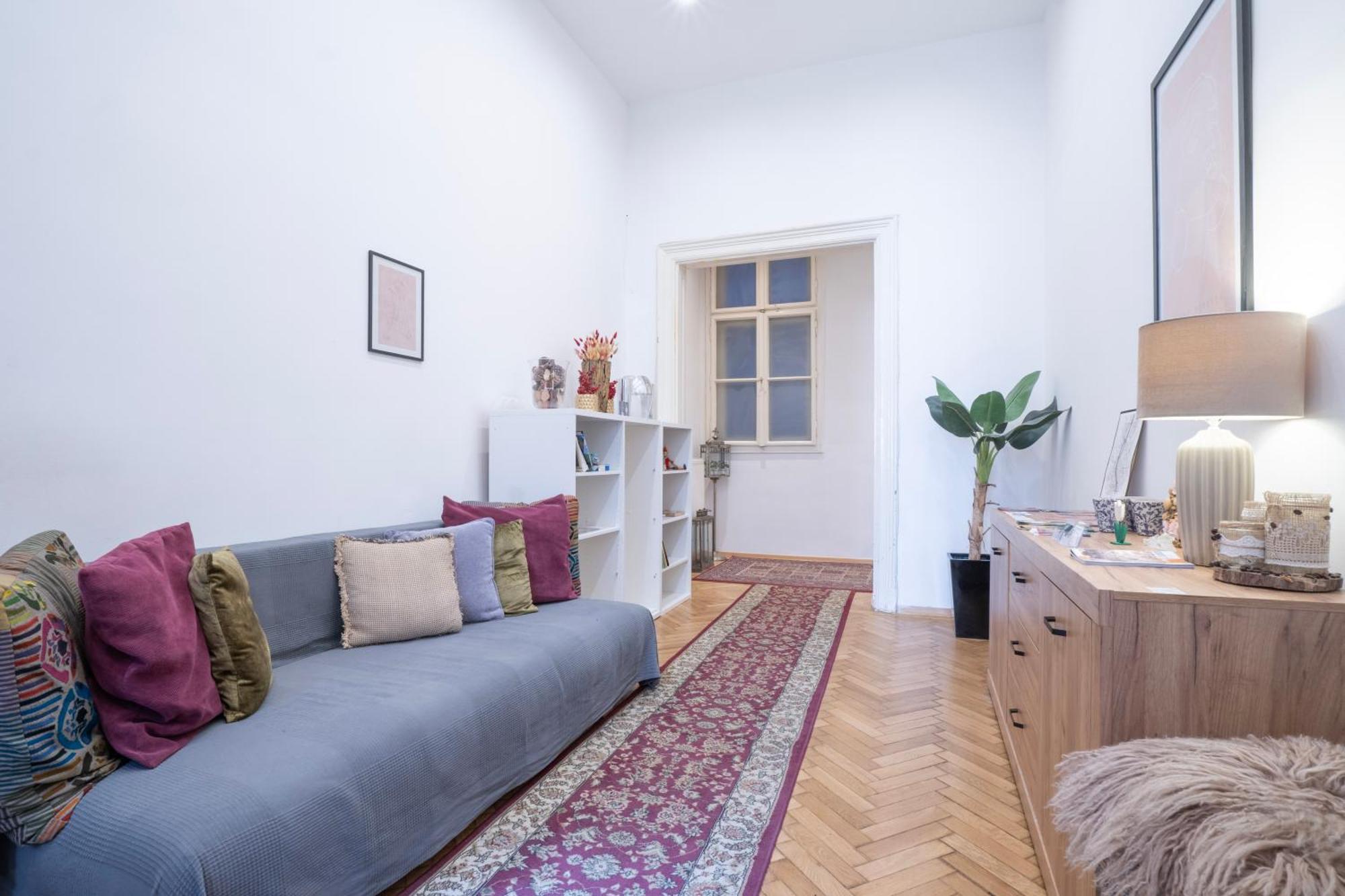 Cedar Inn Budapest - Palace District Ngoại thất bức ảnh